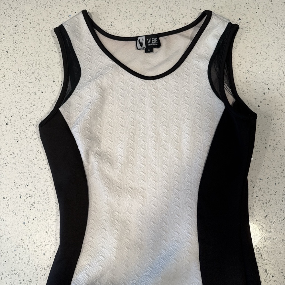 Vibe Women's Monochrome Tank Top